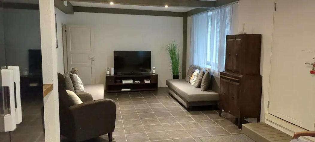 Cellar Apartment In Vaasa Luaran gambar